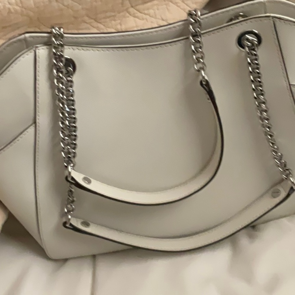 Gently And Barely Used Michael Kors Shoulder Bag - image 3